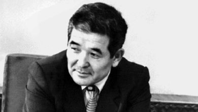 өзбекәлі жәнібеков өмірбаяны