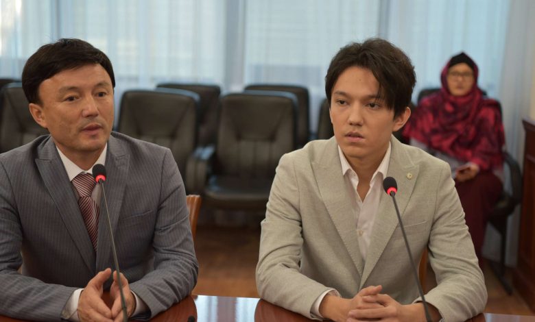 қанат айтбаев өмірбаяны