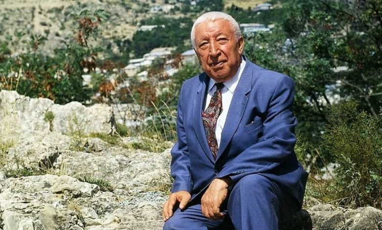 расул ғамзатов өмірбаяны