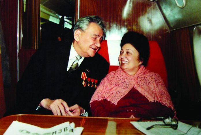 дінмұхамед қонаев өмірбаяны