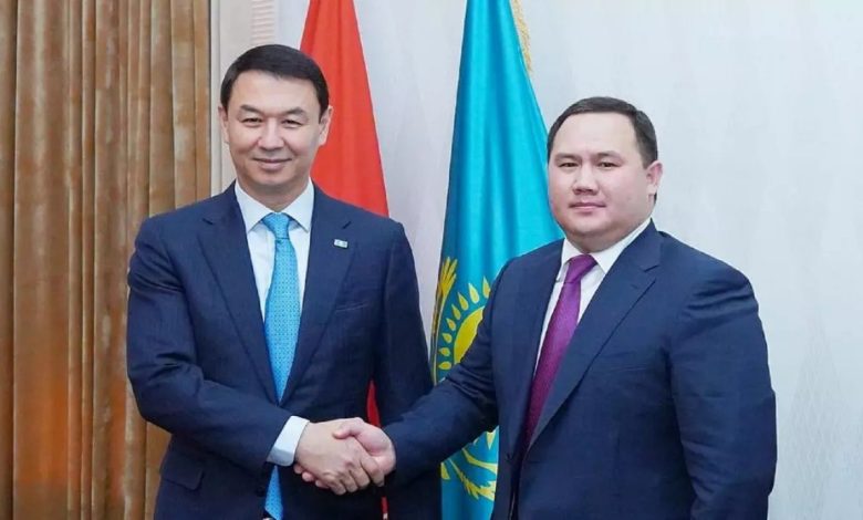 әзімбек пазылбекұлы өмірбаяны