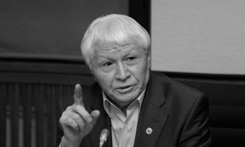 бекет махмутов өмірбаяны